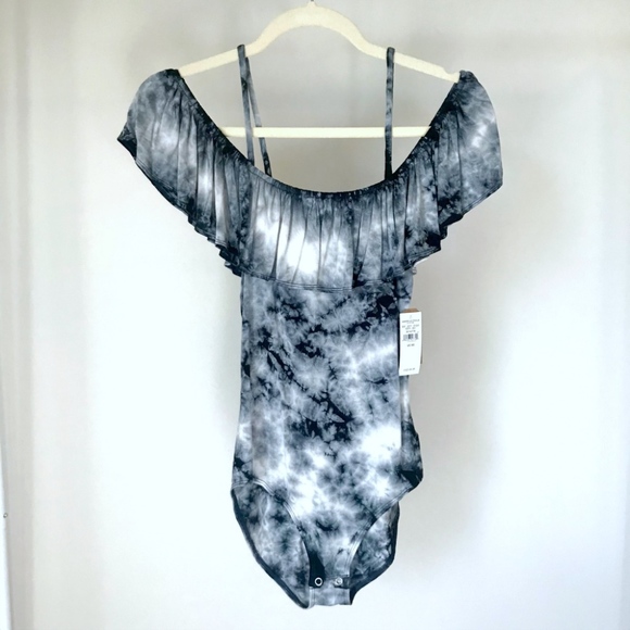 American Eagle AE Off-the-Shoulder Bodysuit - Picture 2 of 4